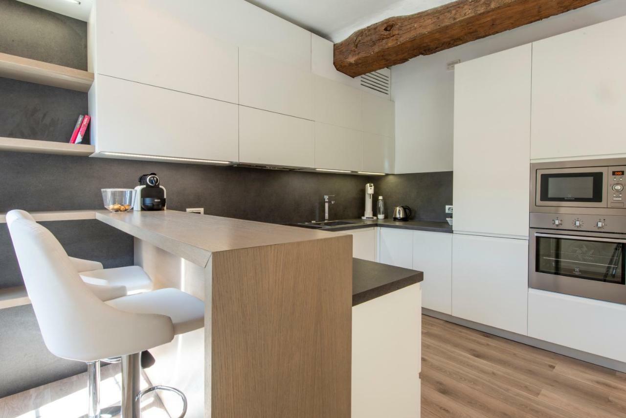 Apartment Old Wall Como Center المظهر الخارجي الصورة